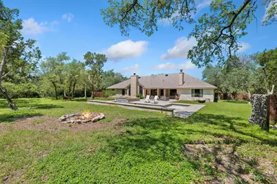 105 N Laurelwood Drive, Austin, TX 78733 - Photo 5