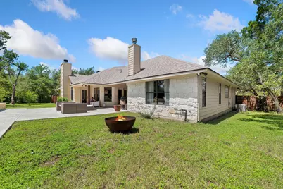 105 N Laurelwood Drive, Austin, TX 78733 - Photo 7