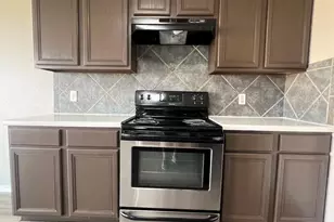 13120 Dearbonne Dr, Del Valle, TX 78617 - Photo 11