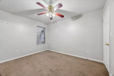 501 W 26th Street #121, Austin, TX 78705 - Photo 15