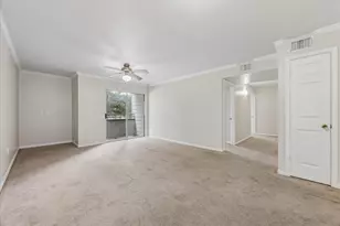 501 W 26th St, Austin, TX 78705 - Photo 3