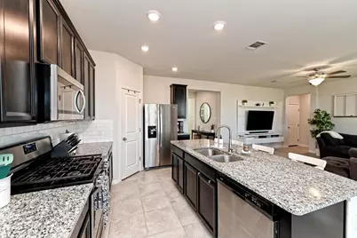 13604 Rosebud Isle, Manor, TX 78653 - Photo 9