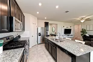 13604 Rosebud Isle, Manor, TX 78653 - Photo 9