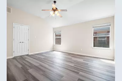 429 Falcon Lane, Leander, TX 78641 - Photo 15