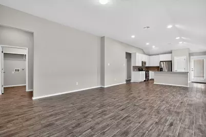 128 Shugart Street, San Marcos, TX 78666 - Photo 5