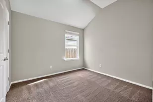 128 Shugart St, San Marcos, TX 78666 - Photo 11