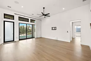 5900 Moondust Ln, Austin, TX 78730 - Photo 9