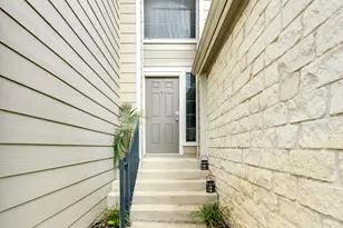 4501 Whispering Valley Dr, Austin, TX 78727 - Photo 3