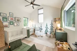 3923 E 16th St, Austin, TX 78721 - Photo 25
