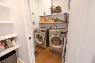3923 E 16th St, Austin, TX 78721 - Photo 9