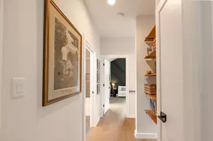 3923 E 16th St, Austin, TX 78721 - Photo 31