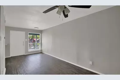 4406 Avenue C Avenue #205, Austin, TX 78751 - Photo 11