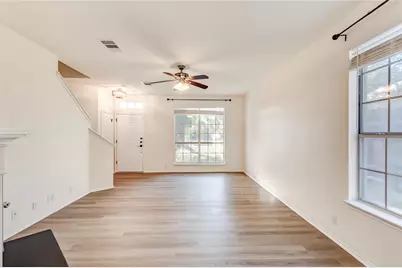 8116 Forest Heights Lane, Austin, TX 78749 - Photo 7