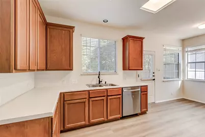 8116 Forest Heights Lane, Austin, TX 78749 - Photo 11