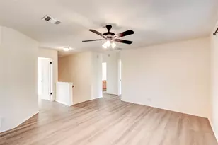 8116 Forest Heights Ln, Austin, TX 78749 - Photo 17
