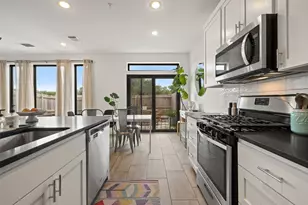 6409 Berkman Dr, Austin, TX 78723 - Photo 9