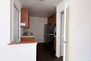 8621 Talyne Chaise Cir, Austin, TX 78729 - Photo 11