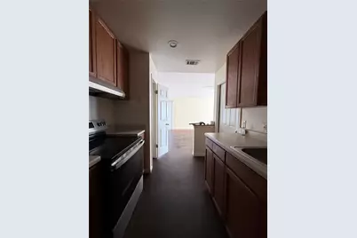 8621 Talyne Chaise Circle #B, Austin, TX 78729 - Photo 9