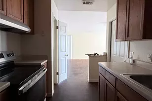 8621 Talyne Chaise Cir, Austin, TX 78729 - Photo 9