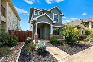 4520 Graceful Ln, Austin, TX 78725 - Photo 5