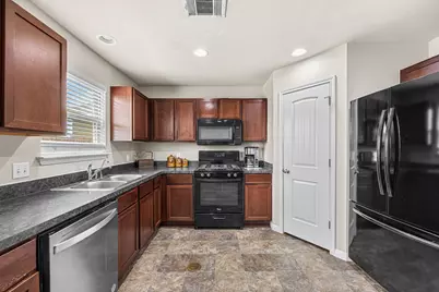 4520 Graceful Lane #489, Austin, TX 78725 - Photo 11