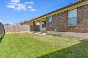 224 Geode Ln, Jarrell, TX 76537 - Photo 35