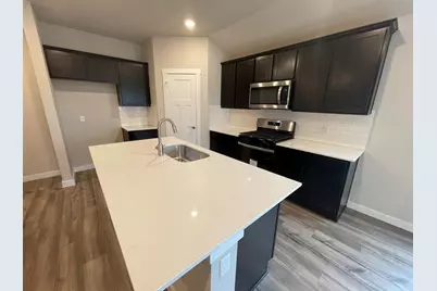 220 Coda Crossing, Georgetown, TX 78633 - Photo 5