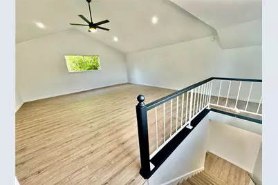 9506 Stonebridge Drive, Austin, TX 78758 - Photo 17
