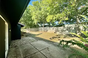 9506 Stonebridge Dr, Austin, TX 78758 - Photo 15