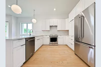 3614 Abbate Circle #B, Austin, TX 78721 - Photo 3