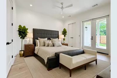 3614 Abbate Circle #B, Austin, TX 78721 - Photo 7