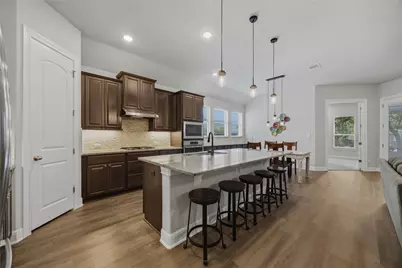 2905 Mossy Springs Drive, Leander, TX 78641 - Photo 7