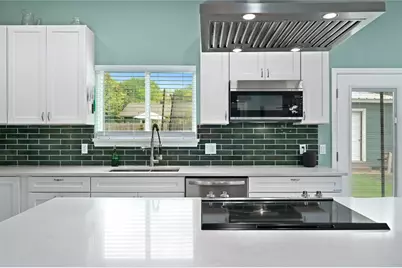 7317 Shadywood Drive, Austin, TX 78745 - Photo 21