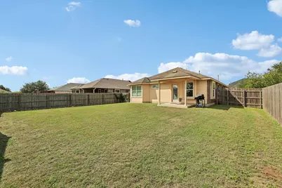 304 Grutsch Drive, Bastrop, TX 78602 - Photo 35