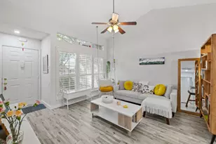 1015 E Yager Ln, Austin, TX 78753 - Photo 5