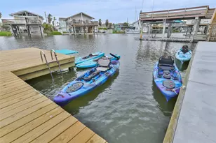 16619 Jamaica Cove Rd, Jamaica Beach, TX 77554 - Photo 3