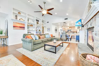 16619 Jamaica Cove Road, Jamaica Beach, TX 77554 - Photo 11