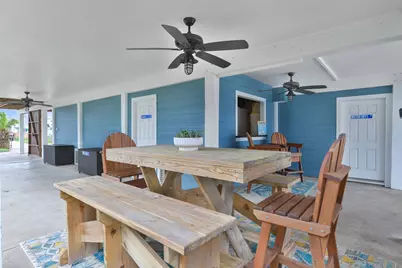 16619 Jamaica Cove Road, Jamaica Beach, TX 77554 - Photo 5
