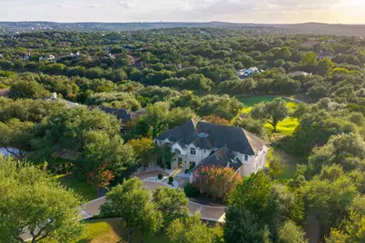 8513 Chalk Knoll Drive, Austin, TX 78735 - Photo 3
