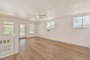 1097 White Loop Rd, Columbus, TX 78934 - Photo 23