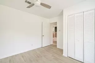 1097 White Loop Rd, Columbus, TX 78934 - Photo 21