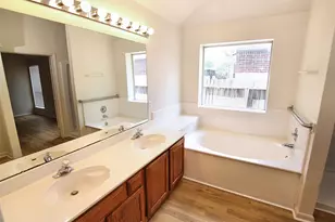 1910 Balsam Way, Round Rock, TX 78665 - Photo 5