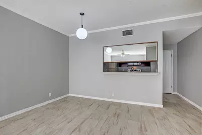 807 W 25th Street #210, Austin, TX 78705 - Photo 7
