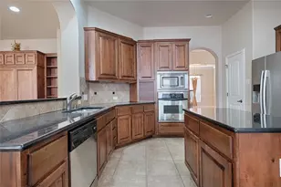 16228 Old Baldy Dr, Austin, TX 78717 - Photo 9