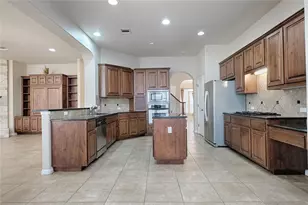 16228 Old Baldy Dr, Austin, TX 78717 - Photo 7