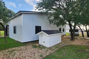 102 Co Rd 180, Leander, TX 78641 - Photo 15
