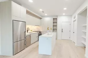 2209 S 1st St, Austin, TX 78704 - Photo 5