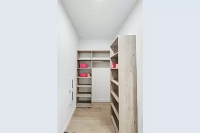2209 S 1st Street #323, Austin, TX 78704 - Photo 11