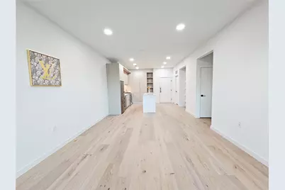 2209 S 1st Street #323, Austin, TX 78704 - Photo 3