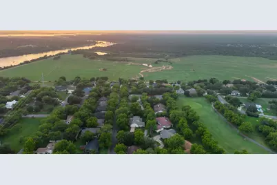 340 Columbine Street, Marble Falls, TX 78654 - Photo 35